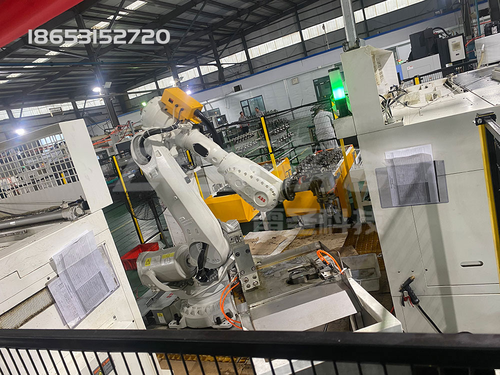 差速器殼體自動加工打標單元